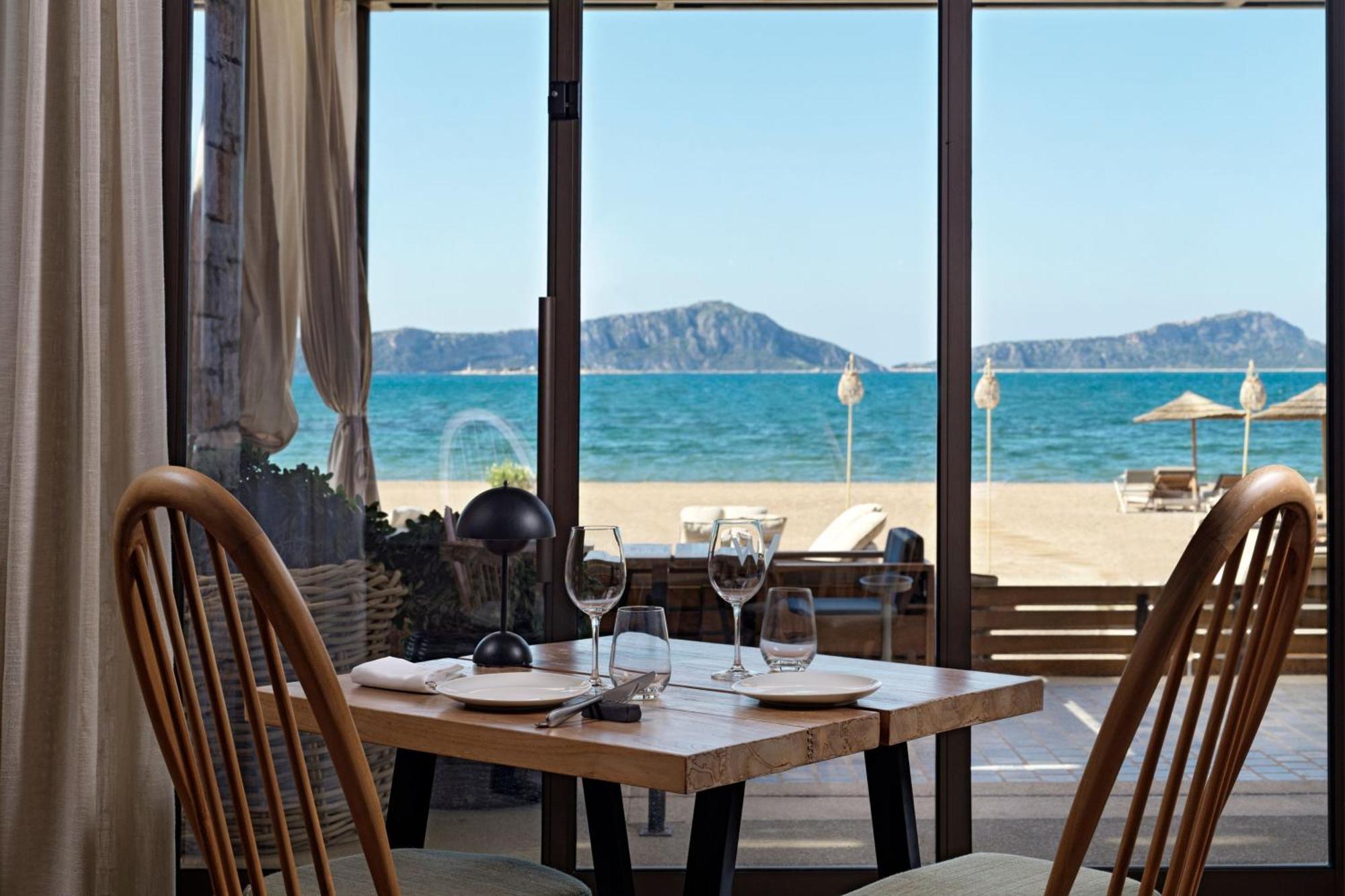 W Costa Navarino (Adults Only) ไปโลส ภายนอก รูปภาพ