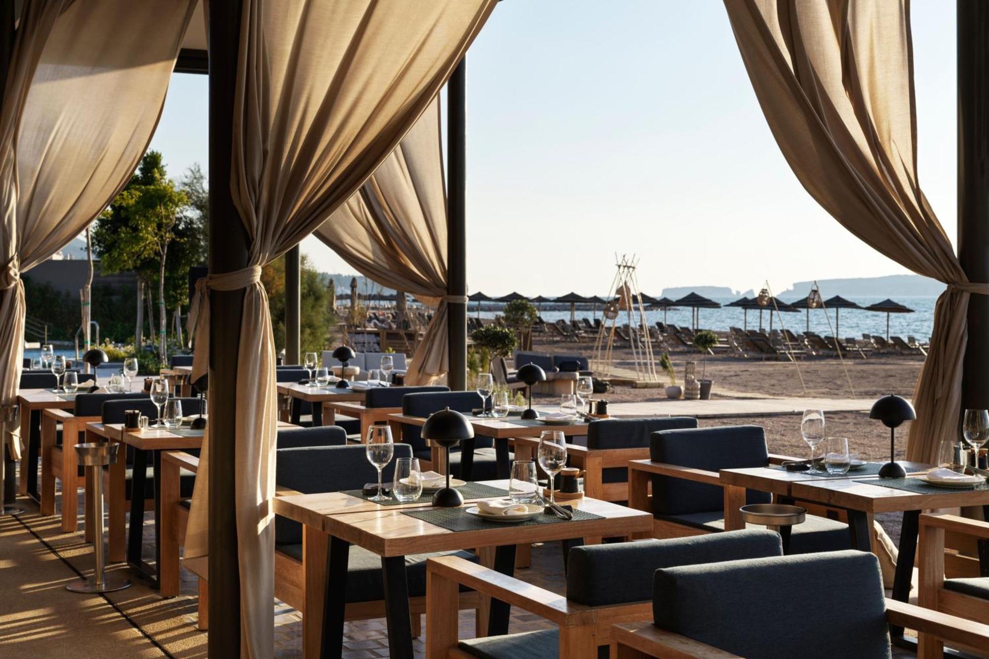 W Costa Navarino (Adults Only) ไปโลส ภายนอก รูปภาพ