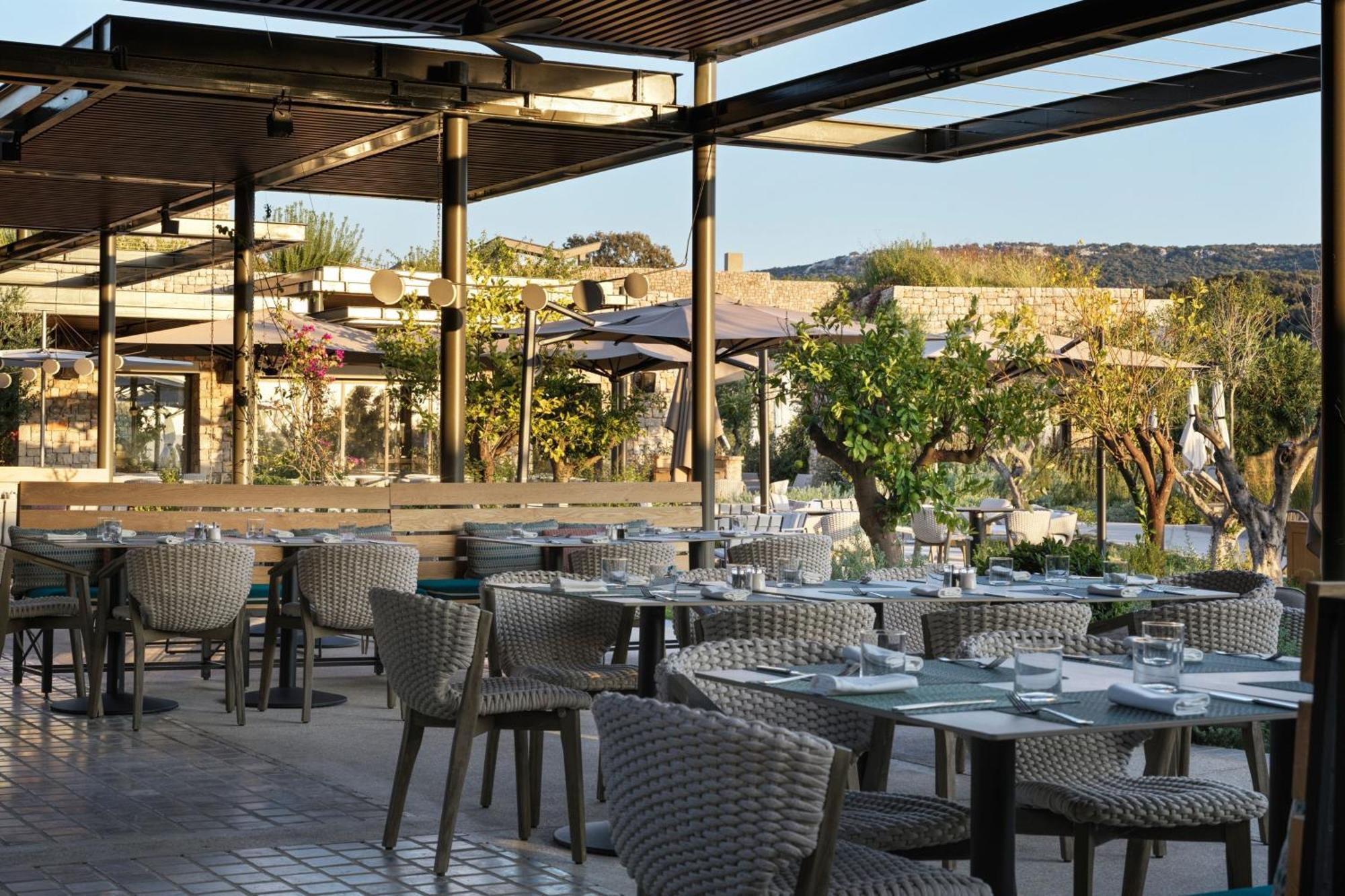 W Costa Navarino (Adults Only) ไปโลส ภายนอก รูปภาพ