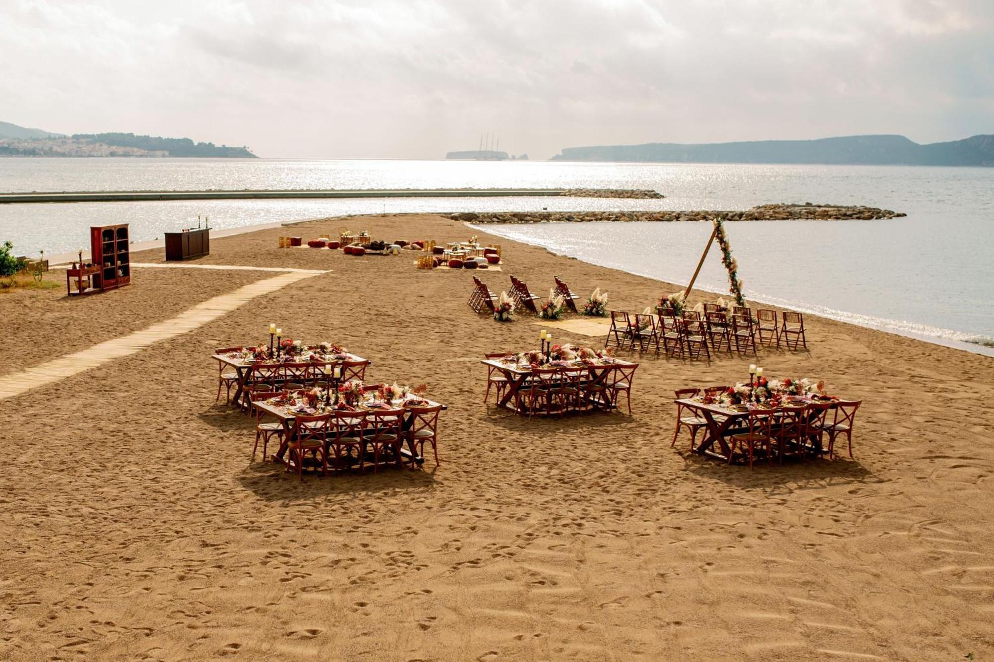 W Costa Navarino (Adults Only) ไปโลส ภายนอก รูปภาพ