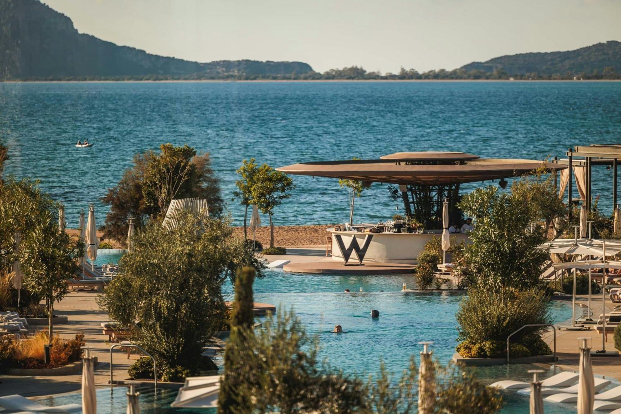 W Costa Navarino (Adults Only) ไปโลส ภายนอก รูปภาพ