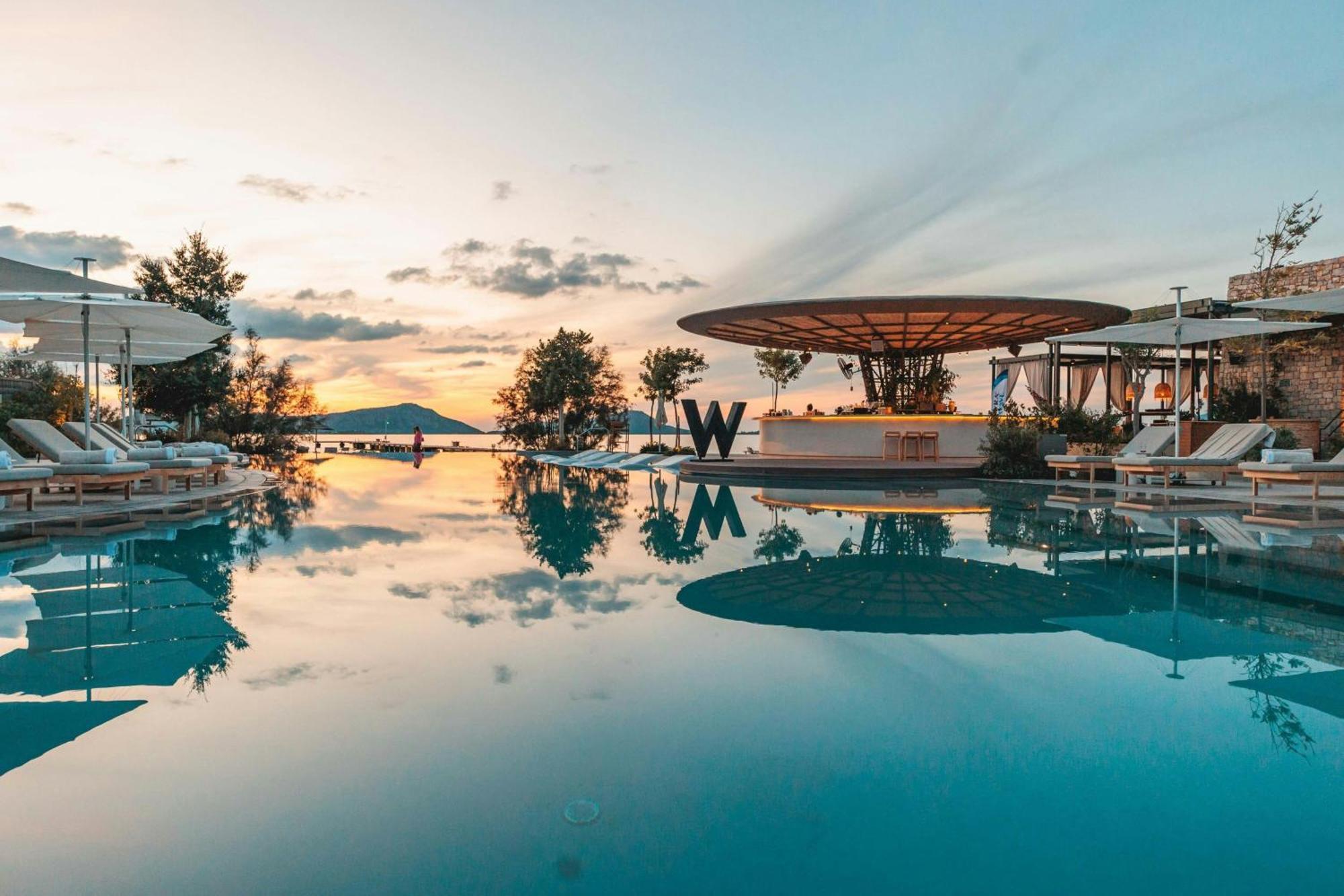 W Costa Navarino (Adults Only) ไปโลส ภายนอก รูปภาพ